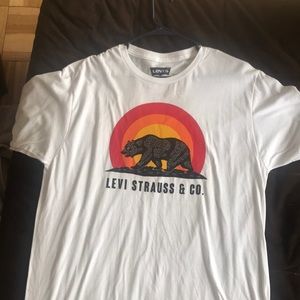 Levi Strauss t shirt